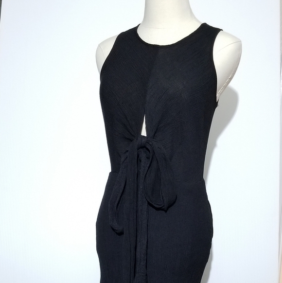 LUSH Black Sleeveless Jumpsuit Rompers,  Medium - Picture 2 of 11